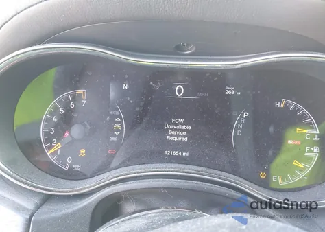 2018 Jeep Grand Cherokee High Altitude 4X2 from USA, damaged, VIN 1C4RJECG2JC197134